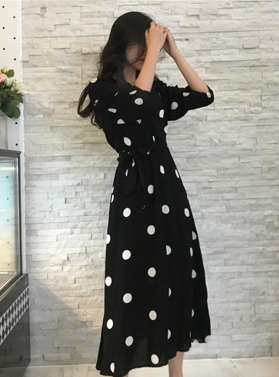 V-neck Ladies Long Dress Casual Half Sleeve Dot Dress