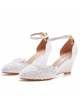 Lace Pointed High-heeled Wedding Shoes