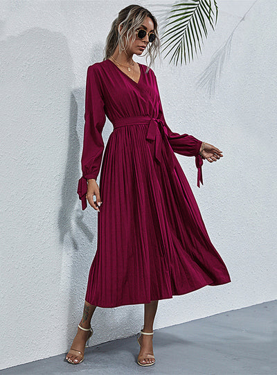 Long Sleeve V-neck Pleated Dress