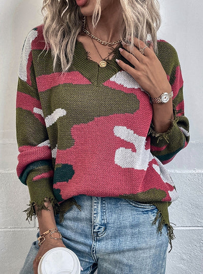 V-neck Hole Contrast Camouflage Sweater