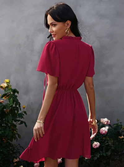 V-neck Silm Waist Ruffled Dress