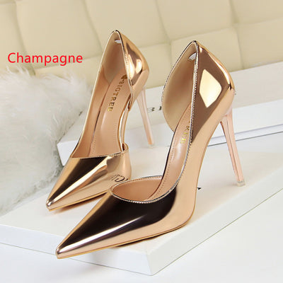 Metal Shallow Mouth Pointed Shoes