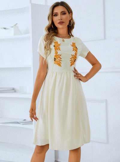 Embroidered Short Sleeve National Style Dress