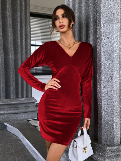 Sexy Backless Long-sleeved Velvet Dress