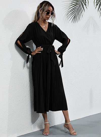 Long Sleeve V-neck Pleated Dress