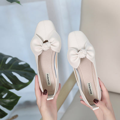 Flat-bottomed Shallow Bow Shoes