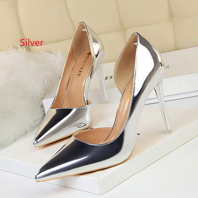 Metal Shallow Mouth Pointed Shoes