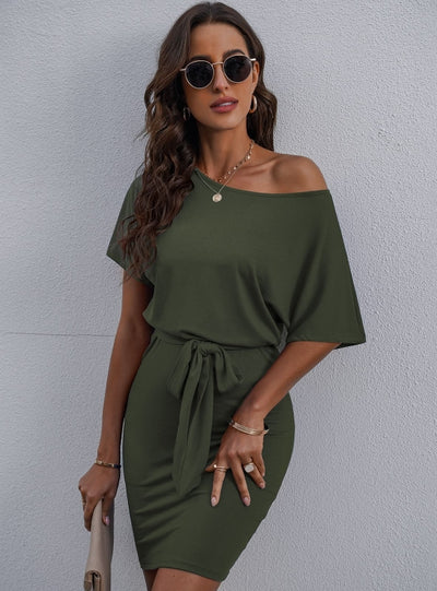 Round Neck Hip Short Dress