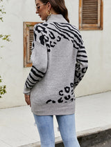 Loose and Long Turtleneck Leopard-print Sweater